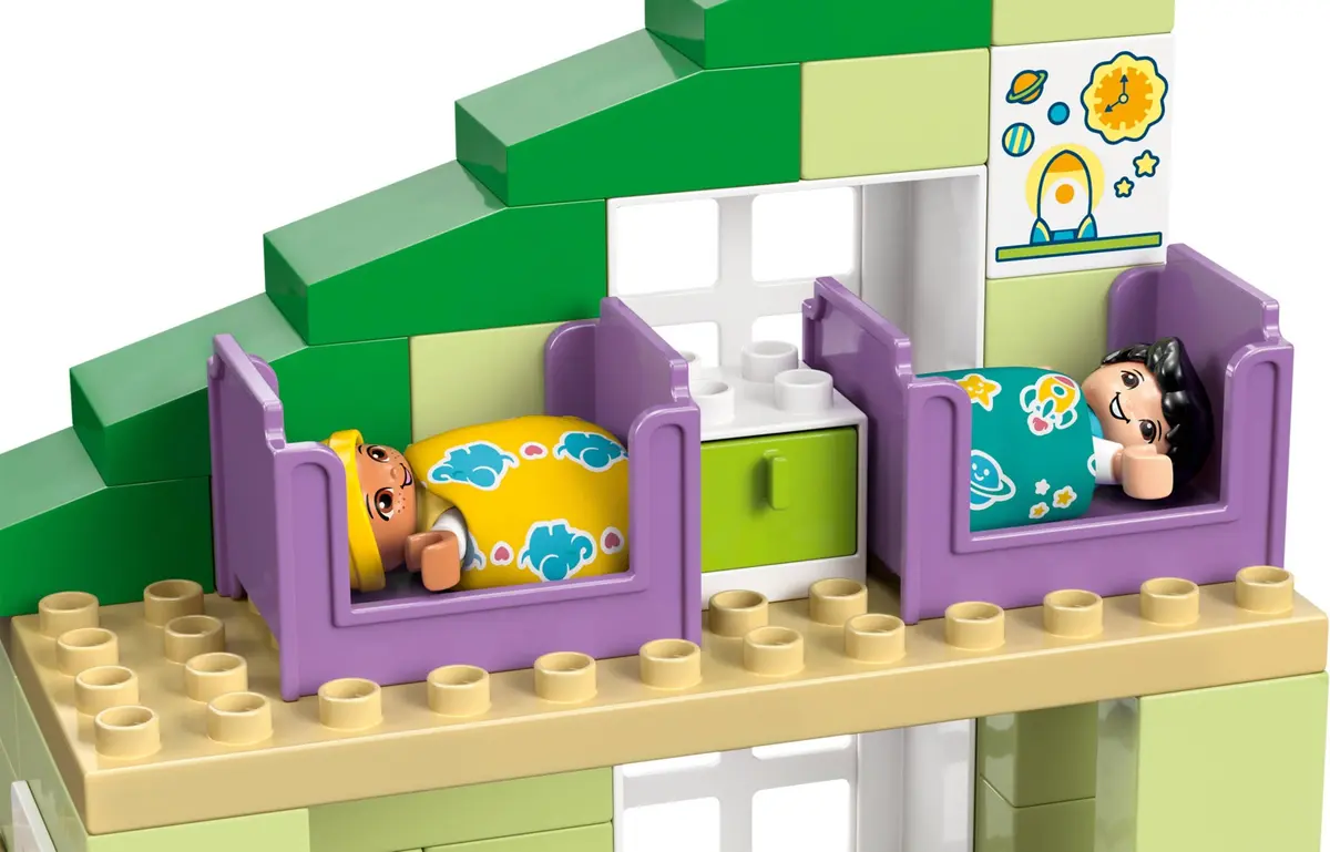 LEGO DUPLO 10470 3 in 1 Modern Family House with Figures set, image 11