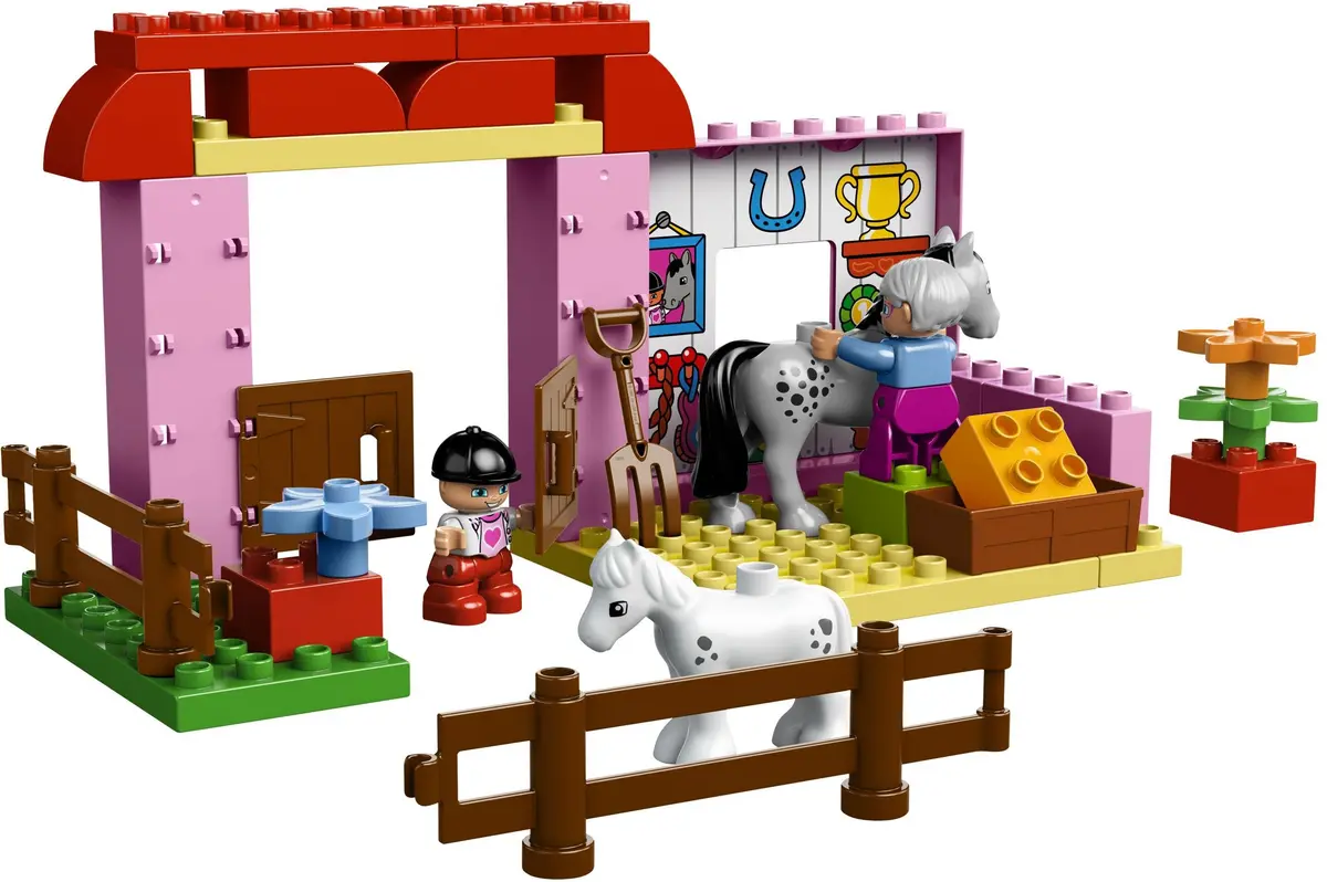 LEGO DUPLO 10500 Horse Stable set, image 3