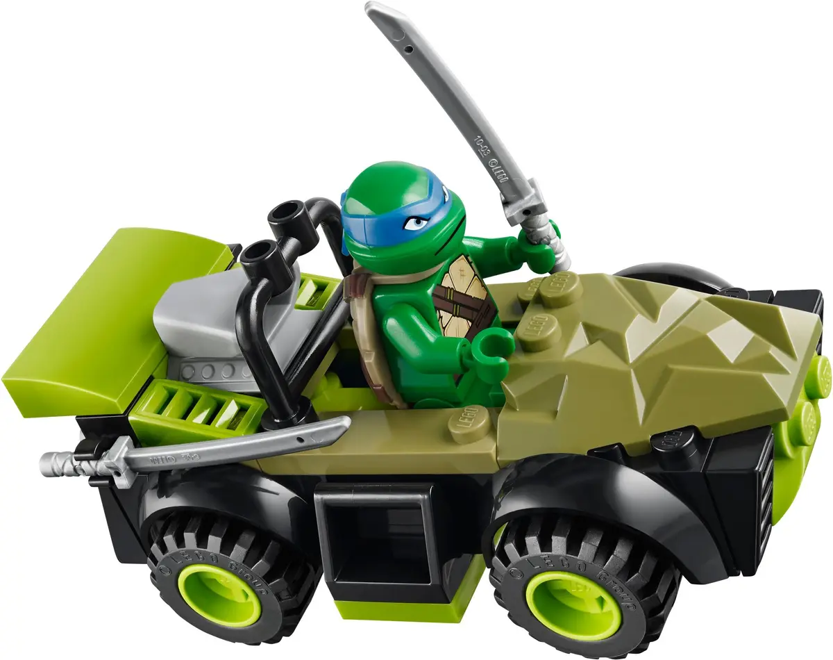 LEGO Juniors 10669 Turtle Lair set, image 3