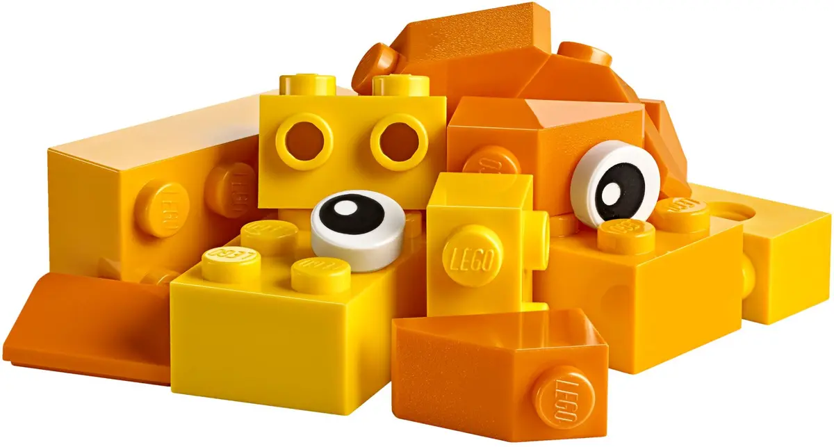 LEGO Classic 10713 Creative Suitcase set, image 11