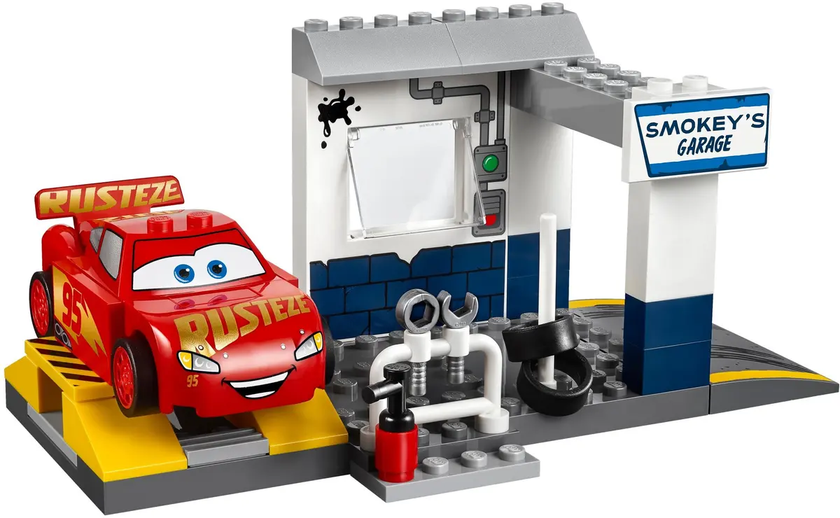 LEGO Juniors 10743 Smokey's Garage set, image 4