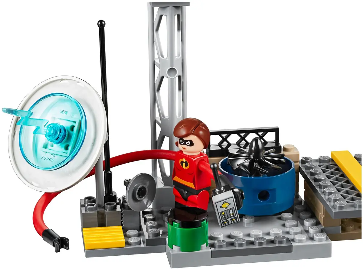LEGO Juniors 10759 Elastigirl's Rooftop Pursuit set, image 3