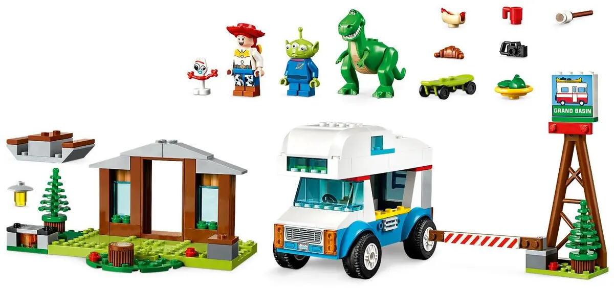 LEGO Disney 10769 RV Vacation set, image 4