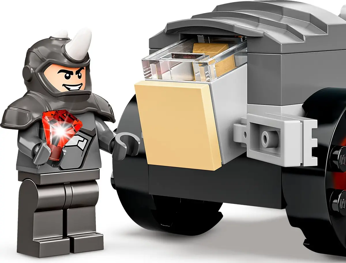 LEGO Marvel Super Heroes 10782 Hulk vs. Rhino Truck Showdown set, image 5