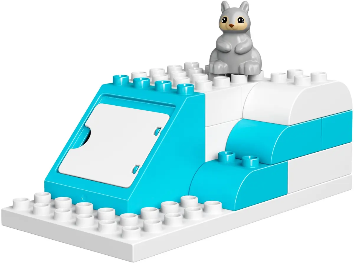LEGO DUPLO 10837 Santa's Winter Holiday set, image 8