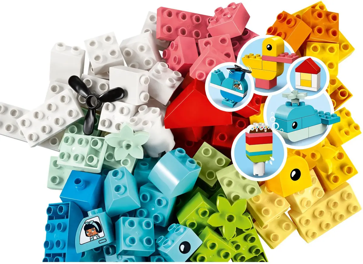 LEGO DUPLO 10909 Heart Box set, image 3