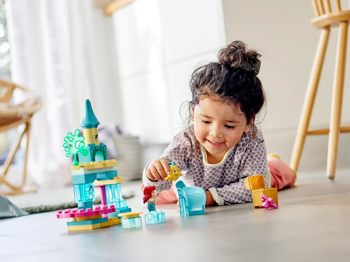 LEGO DUPLO 10922 Ariel's Undersea Castle set, image 11