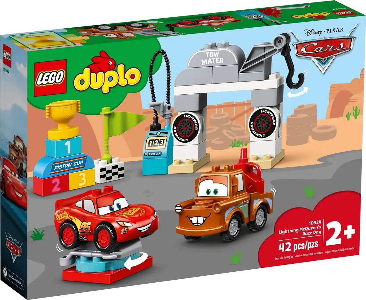 LEGO DUPLO 10924 Lightning McQueen's Race Day set, image 4