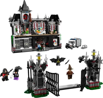 LEGO DC Comics Super Heroes 10937 Batman: Arkham Asylum Breakout set, image 10