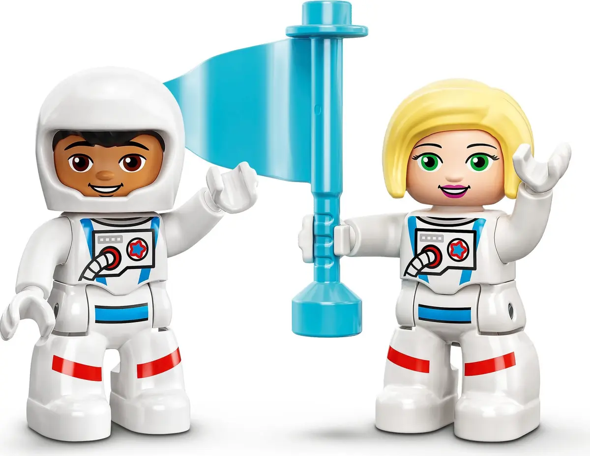 LEGO DUPLO 10944 Space Shuttle Mission set, image 8