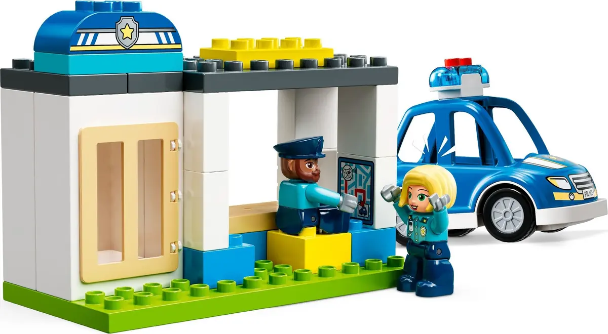 LEGO DUPLO 10959 Police Station & Helicopter set, image 4