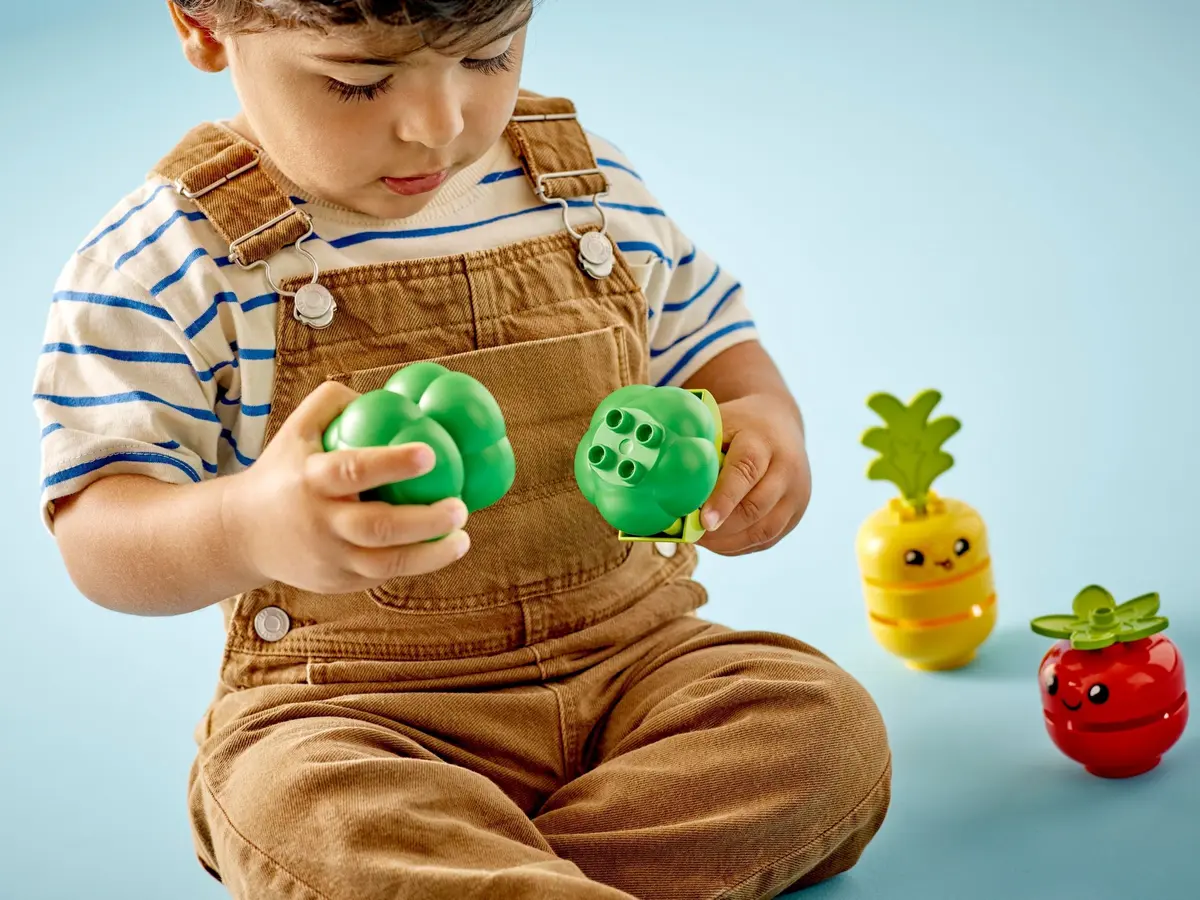 LEGO DUPLO 10982 Fruit and Vegetable Tractor set, image 6