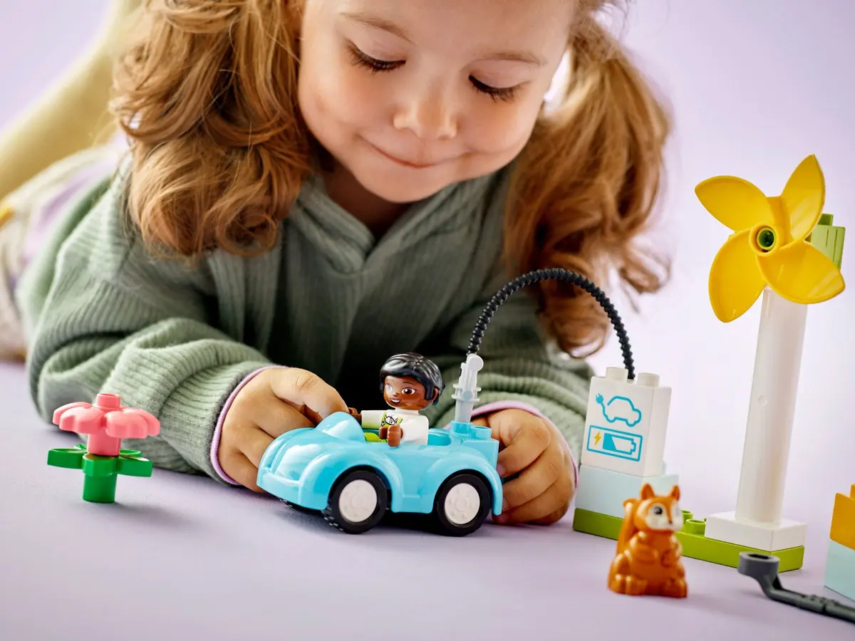 LEGO DUPLO 10985 Wind Turbine and Electric Car set, image 7