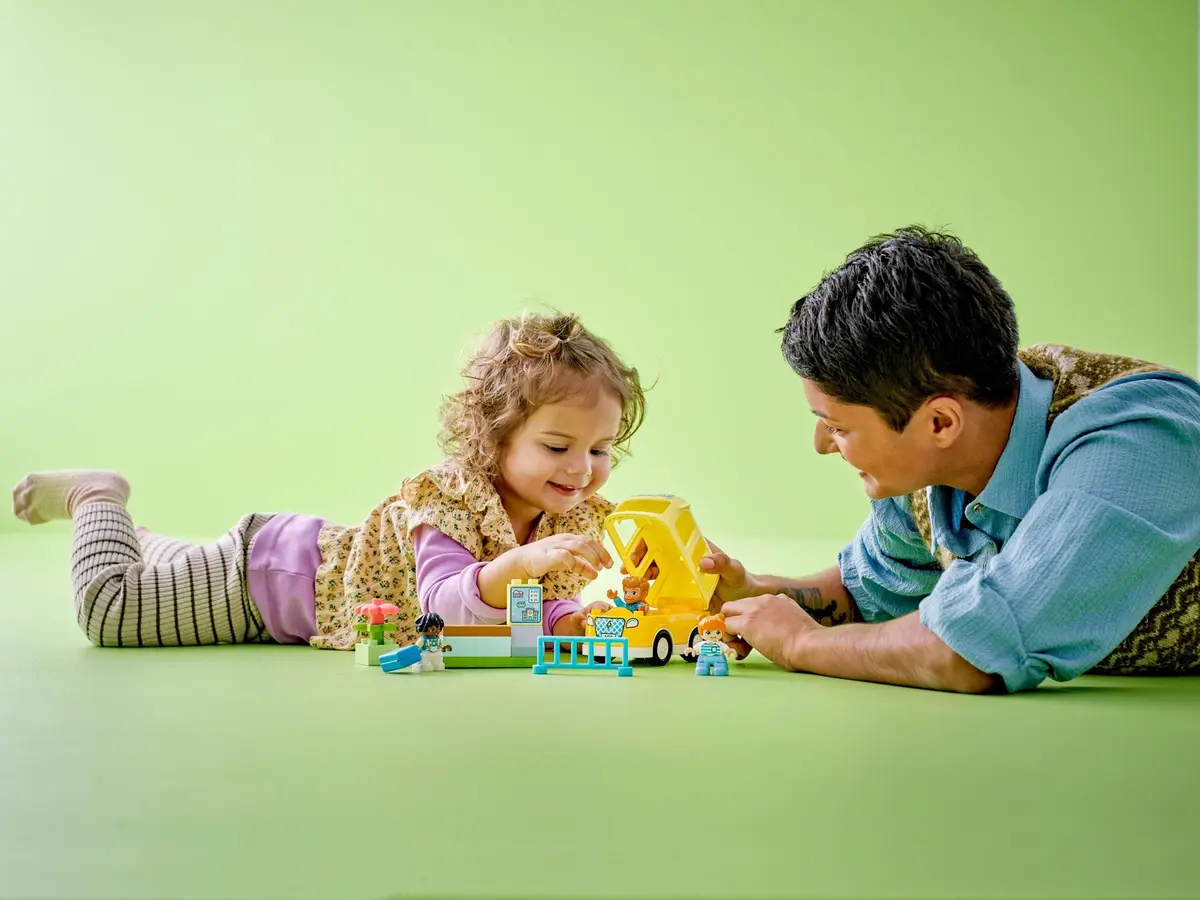 LEGO DUPLO 10988 The Bus Ride set, image 2