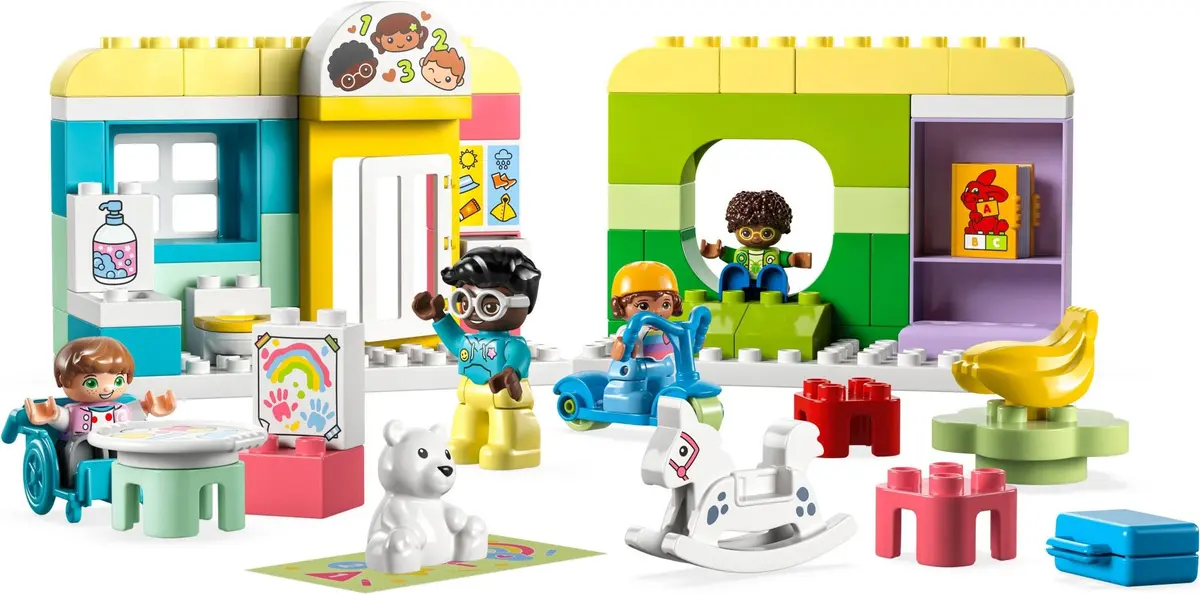 LEGO DUPLO 10992 Life at the Day-Care Centre set