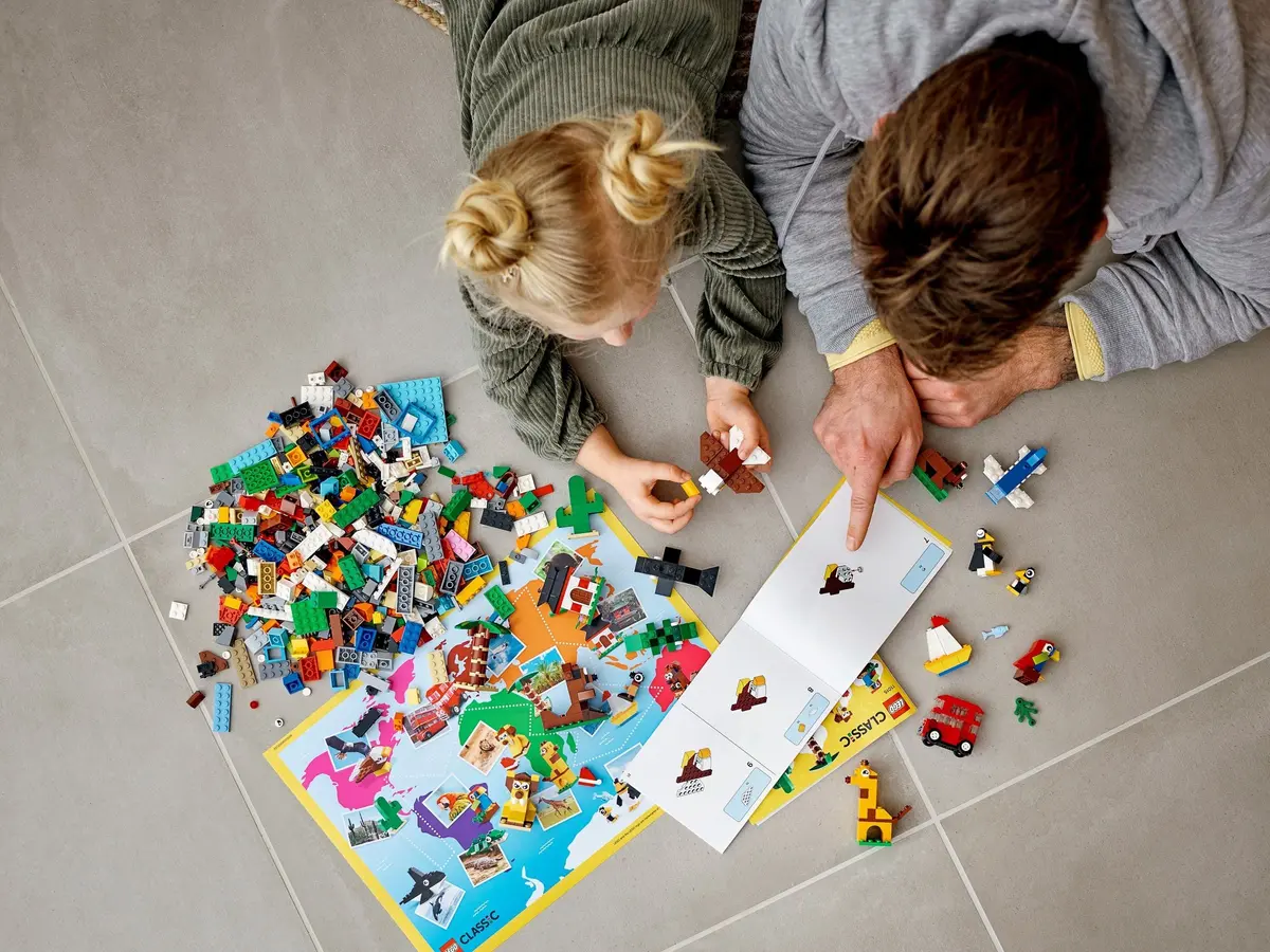 LEGO Classic 11015 Around the World set, image 14