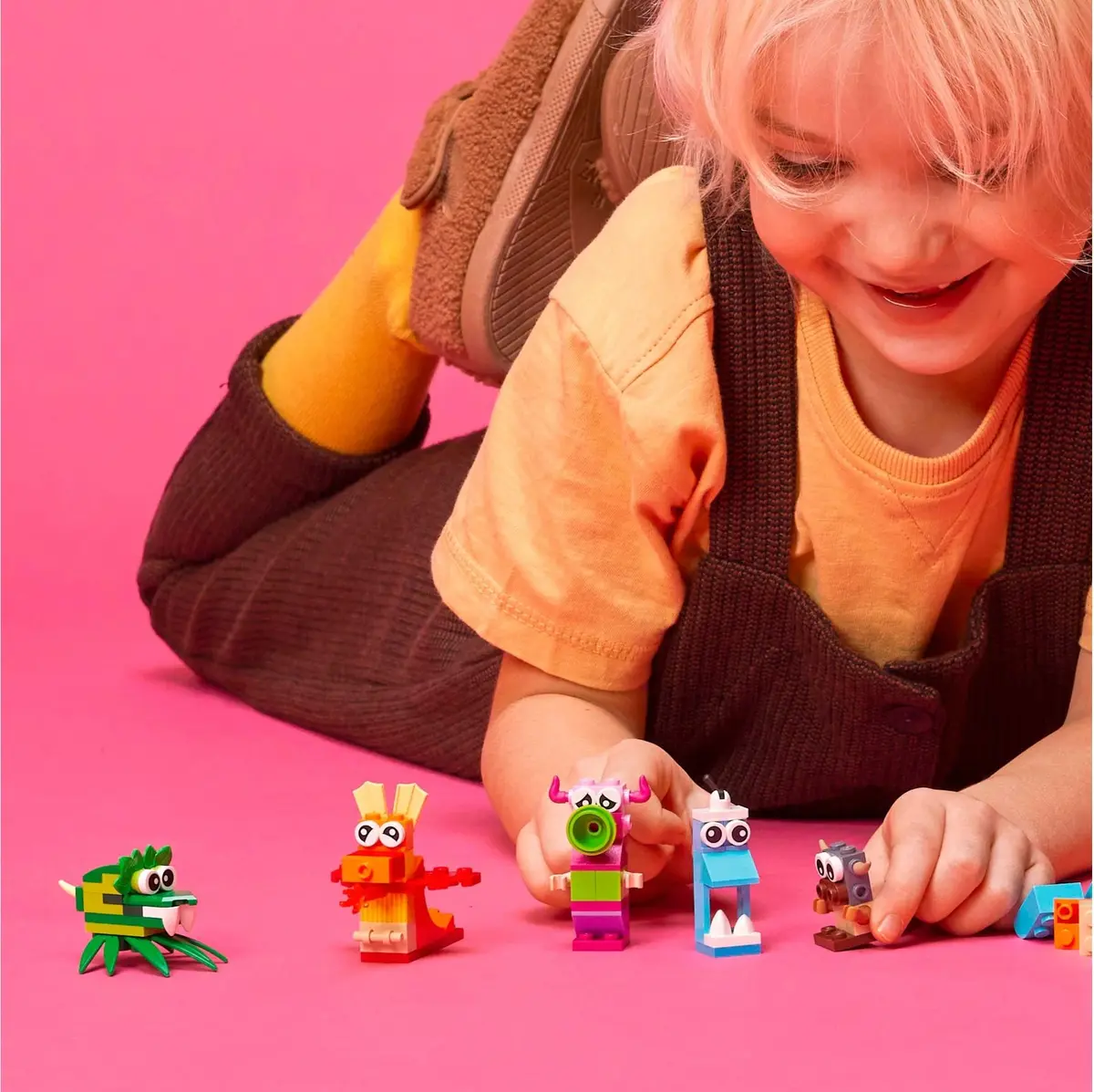 LEGO Classic 11017 Creative Monsters set, image 10