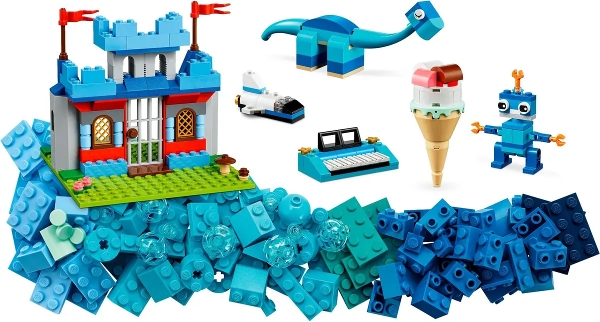 LEGO Classic 11020 Build Together set, image 7