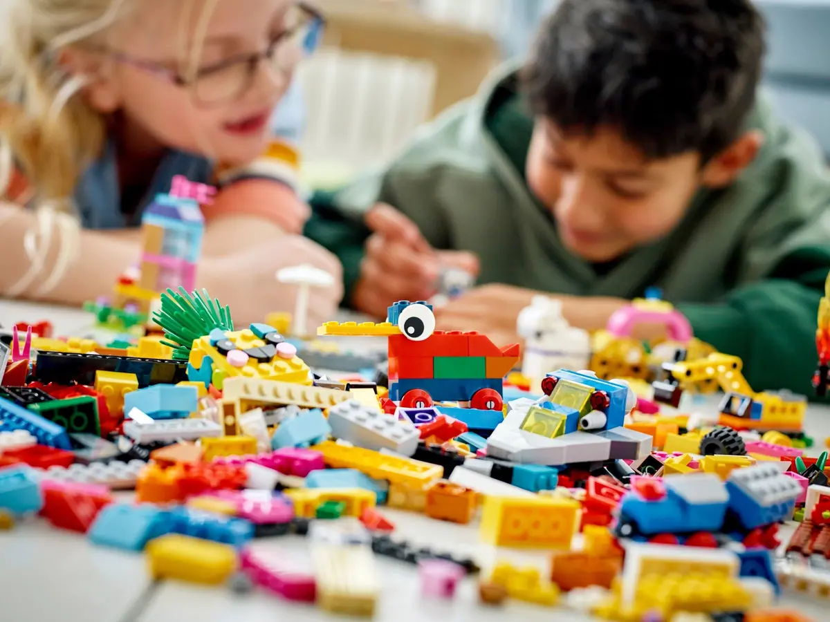 LEGO Classic 11021 90 Years of Play set, image 7
