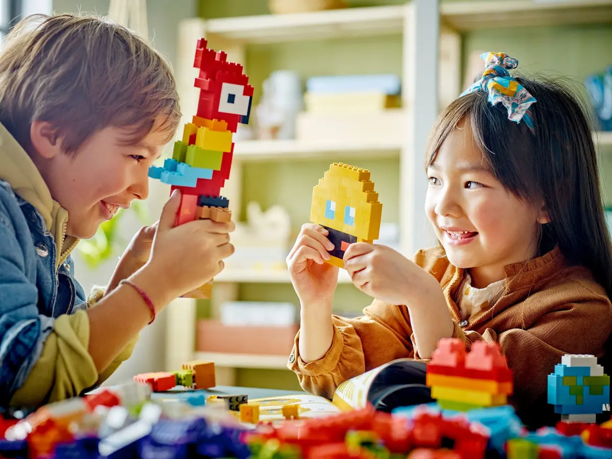 LEGO Classic 11030 Lots of Bricks set, image 11