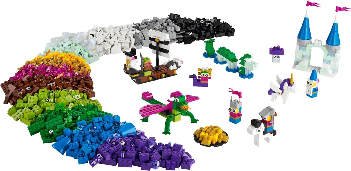 LEGO Classic 11033 Creative Fantasy Universe set
