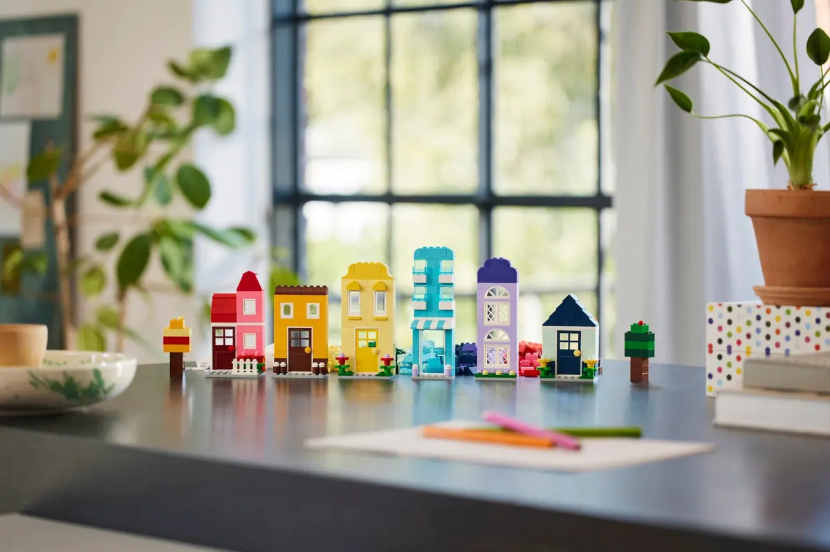 LEGO Classic 11035 Creative Houses set, image 6