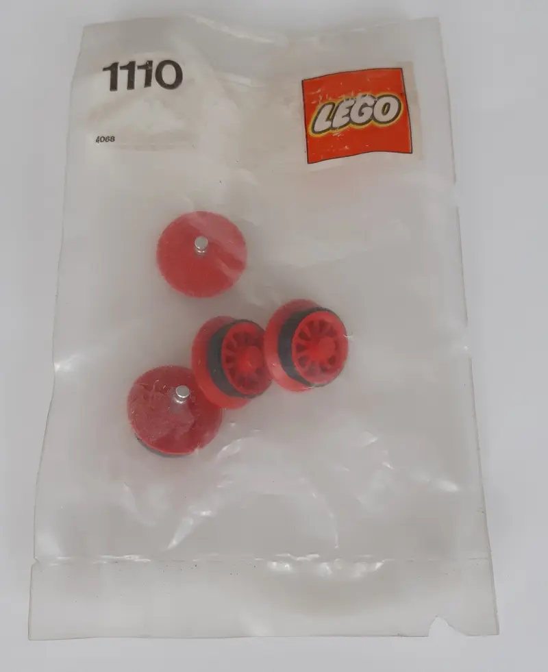 LEGO Service Packs 1110 Four Locomotive Wheels set