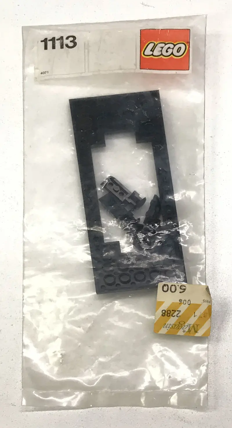 LEGO Service Packs 1113 Motor Frame 6 x 16 Stud Plus Four Buffers set