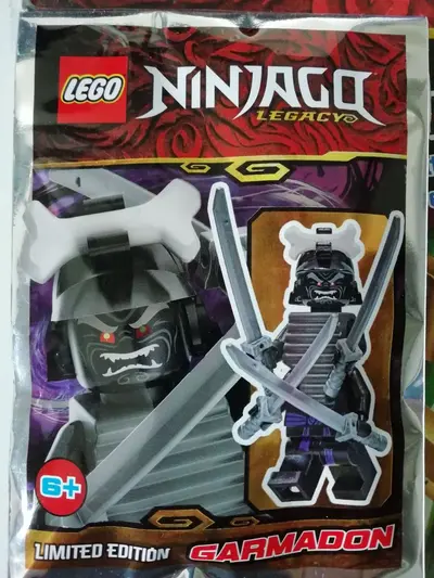 LEGO Ninjago 111901 Garmadon set
