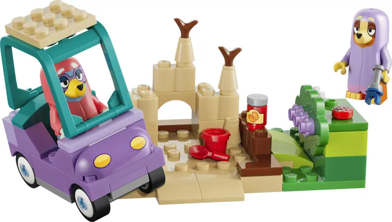 LEGO Bluey 11216 Grannies with Bingo and Bluey set