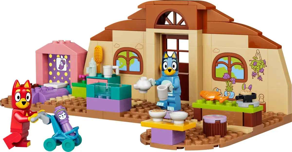 LEGO Bluey 11221 School with Rusty and Bluey set, image 9