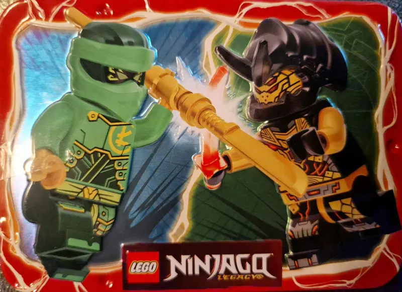 LEGO Ninjago 112405 Lloyd vs. Imperium Claw General set