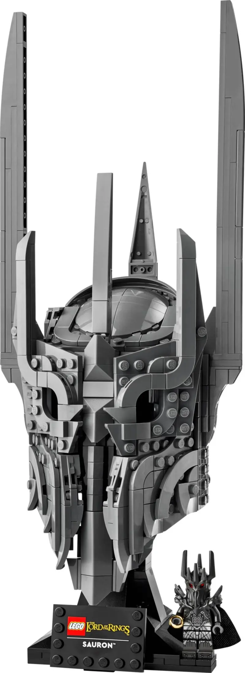 LEGO Icons 11373 The Lord of the Rings: Sauron's Helmet set