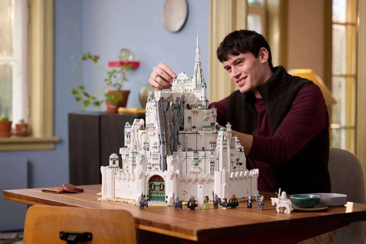 LEGO Icons 11377 The Lord of the Rings: Minas Tirith set, image 15