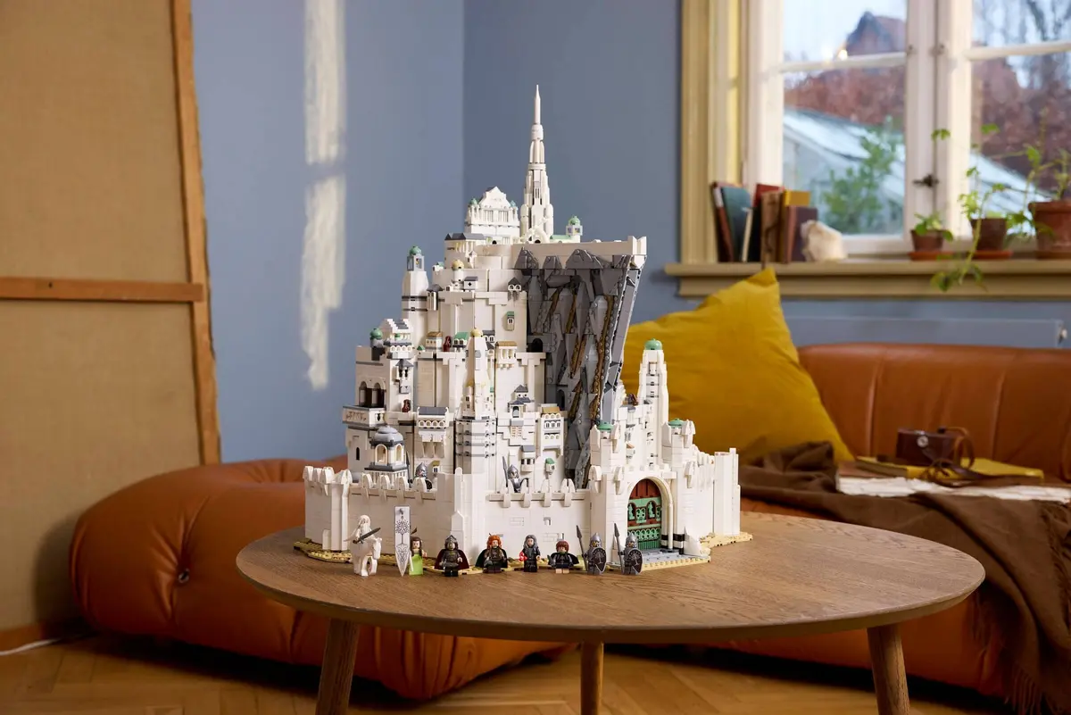 LEGO Icons 11377 The Lord of the Rings: Minas Tirith set, image 18
