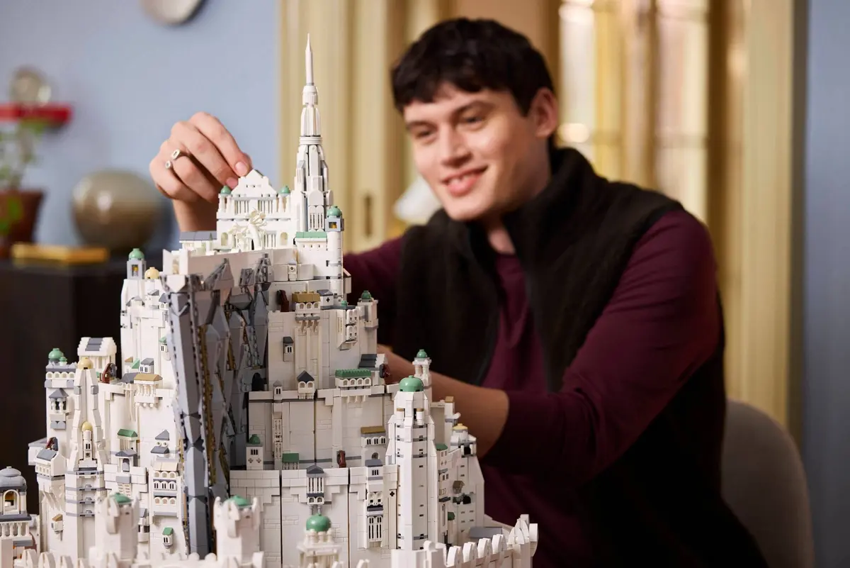 LEGO Icons 11377 The Lord of the Rings: Minas Tirith set, image 16
