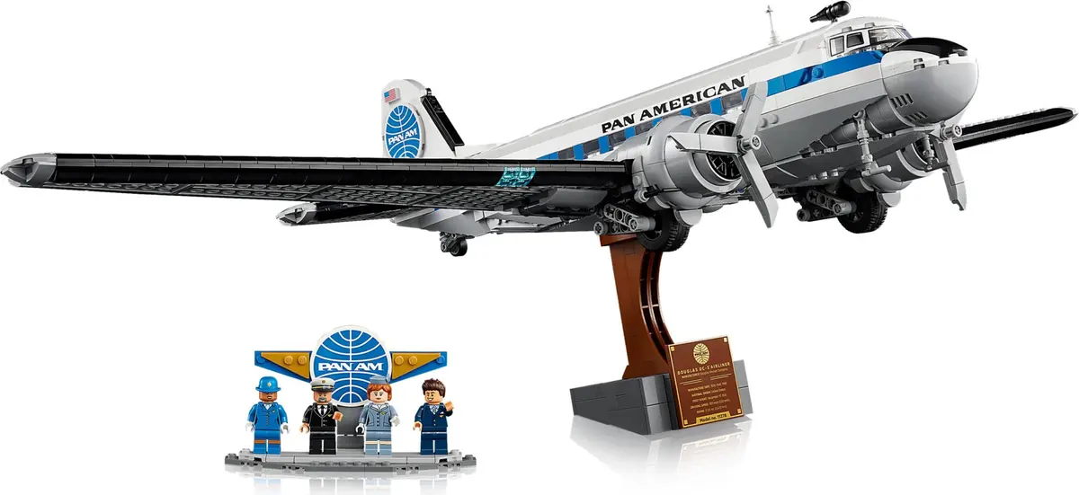 LEGO Icons 11378 Douglas DC-3 PAN AM Airliner set, image 18