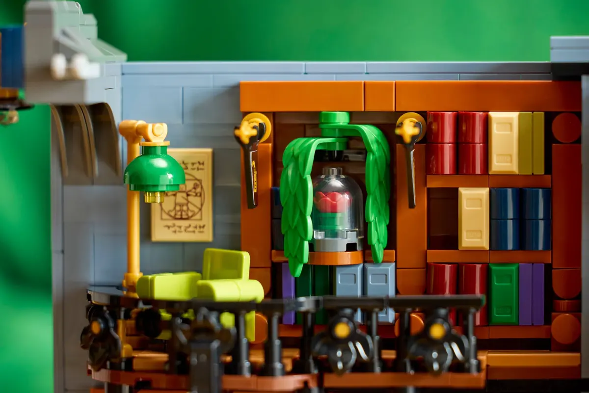 LEGO Icons 11379 Bookshop: Book Nook set, image 9