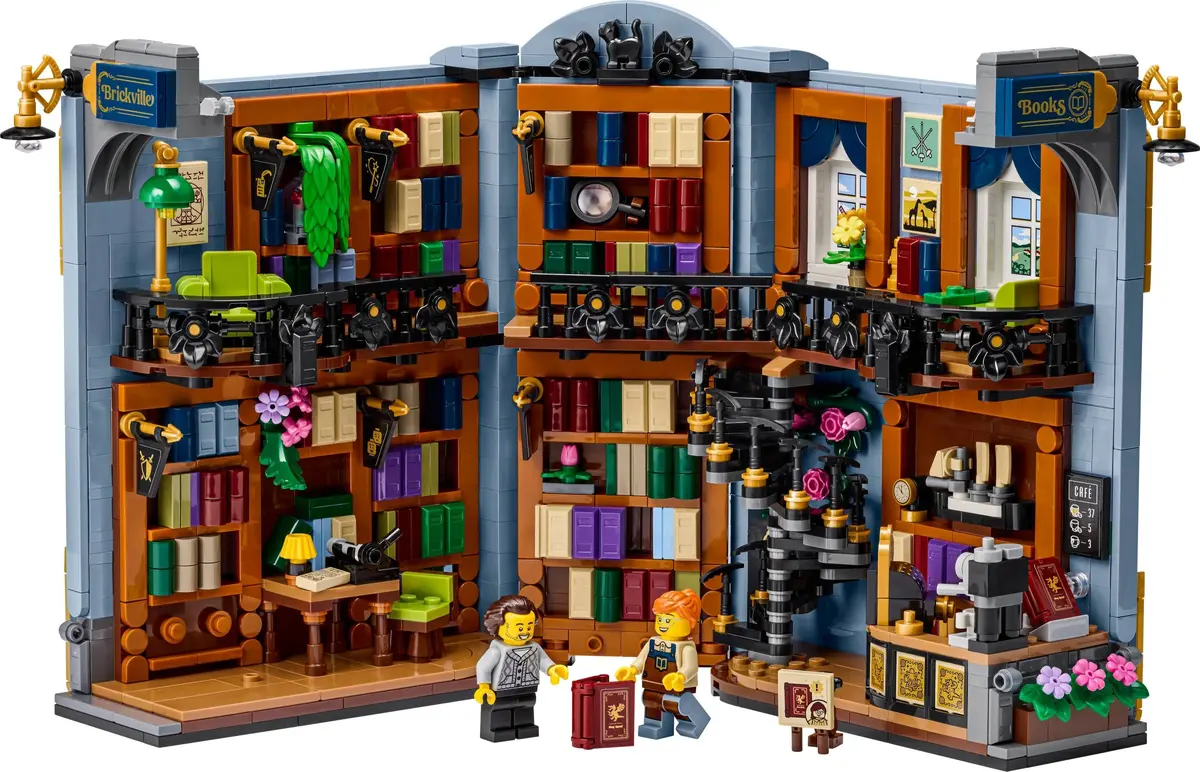 LEGO Icons 11379 Bookshop: Book Nook set
