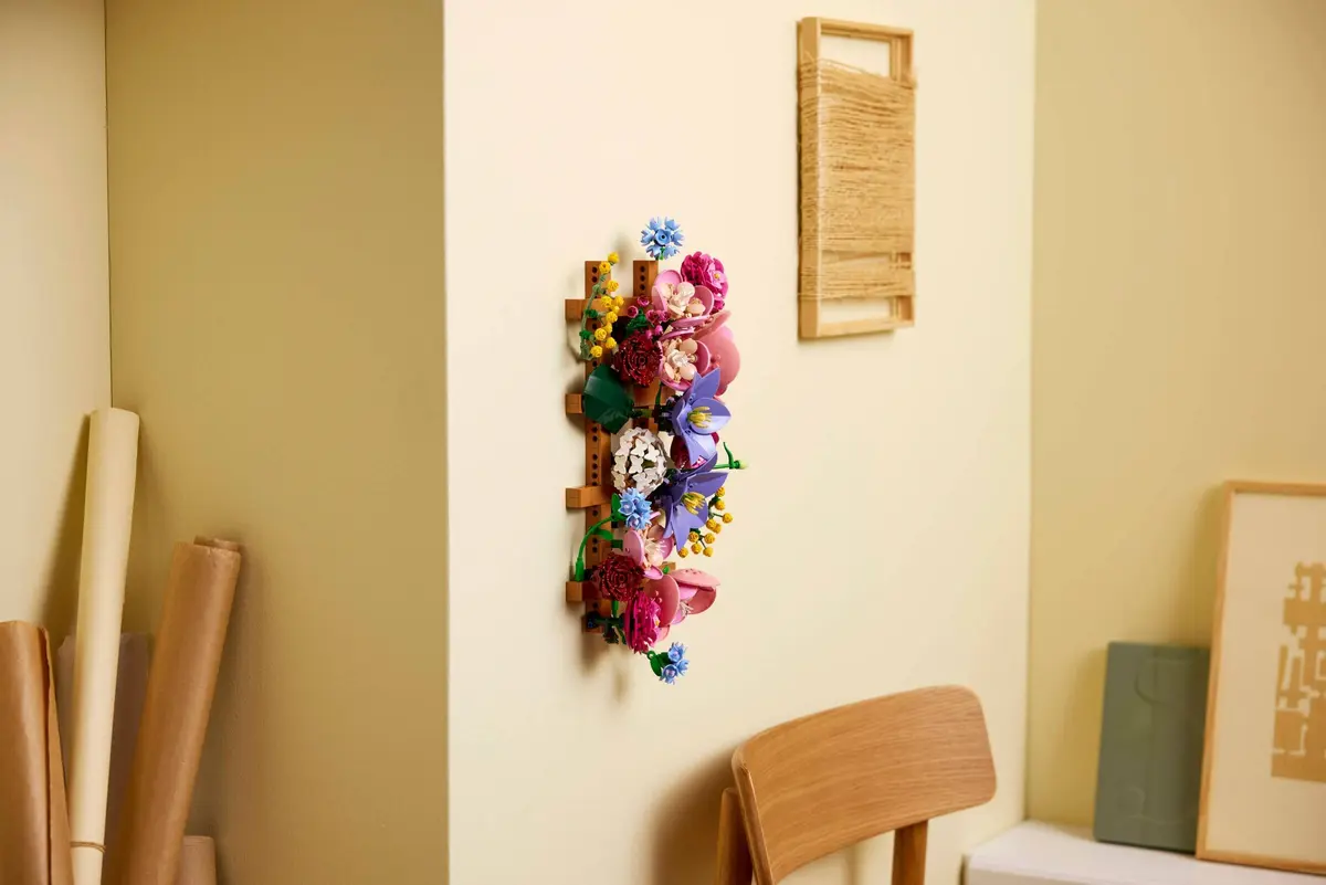 LEGO Botanicals 11503 Flower Wall set, image 10