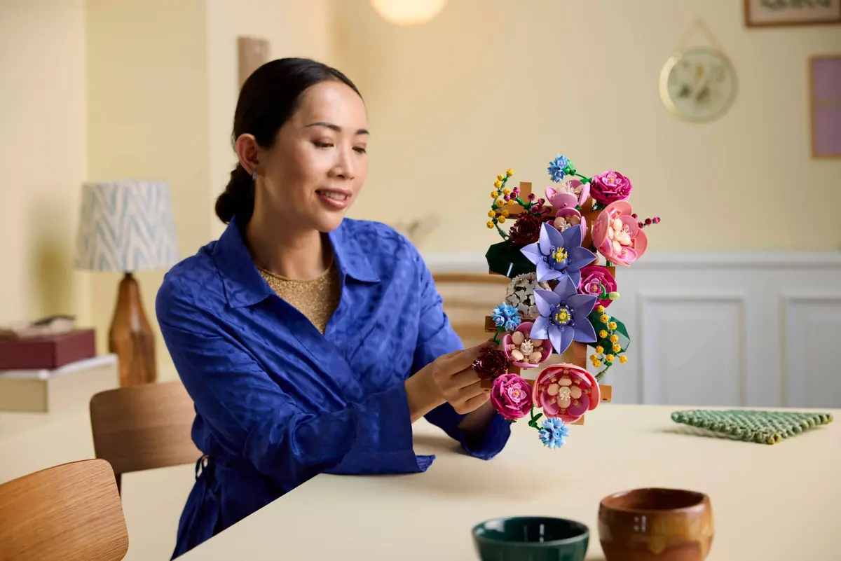 LEGO Botanicals 11503 Flower Wall set, image 7