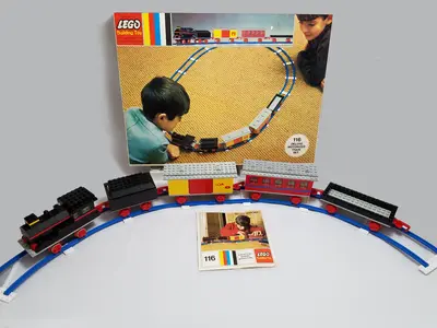 LEGO Samsonite 116 Deluxe Motorized Train Set set