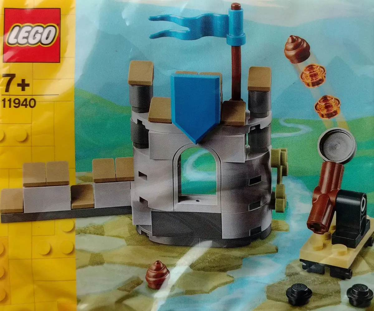 LEGO Creator 11940 Castle set