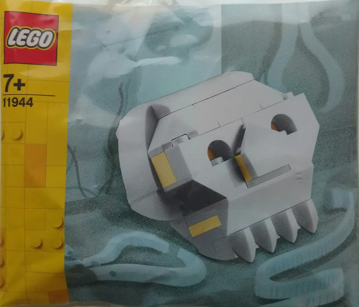LEGO Creator 11944 Skull set