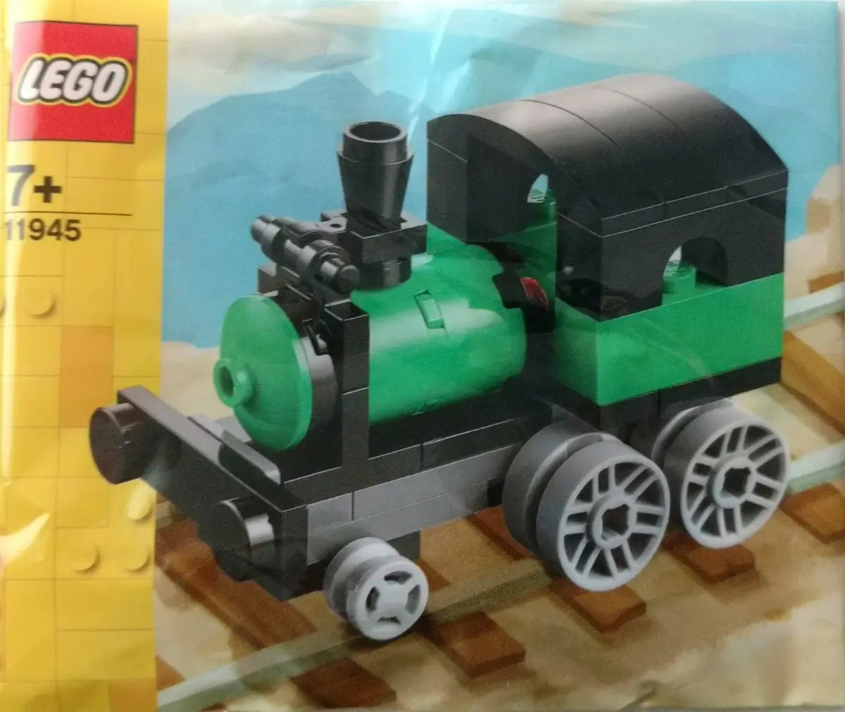 LEGO Creator 11945 Steam Locomotive set