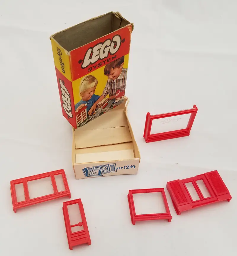 LEGO System 1214 Windows and Doors set