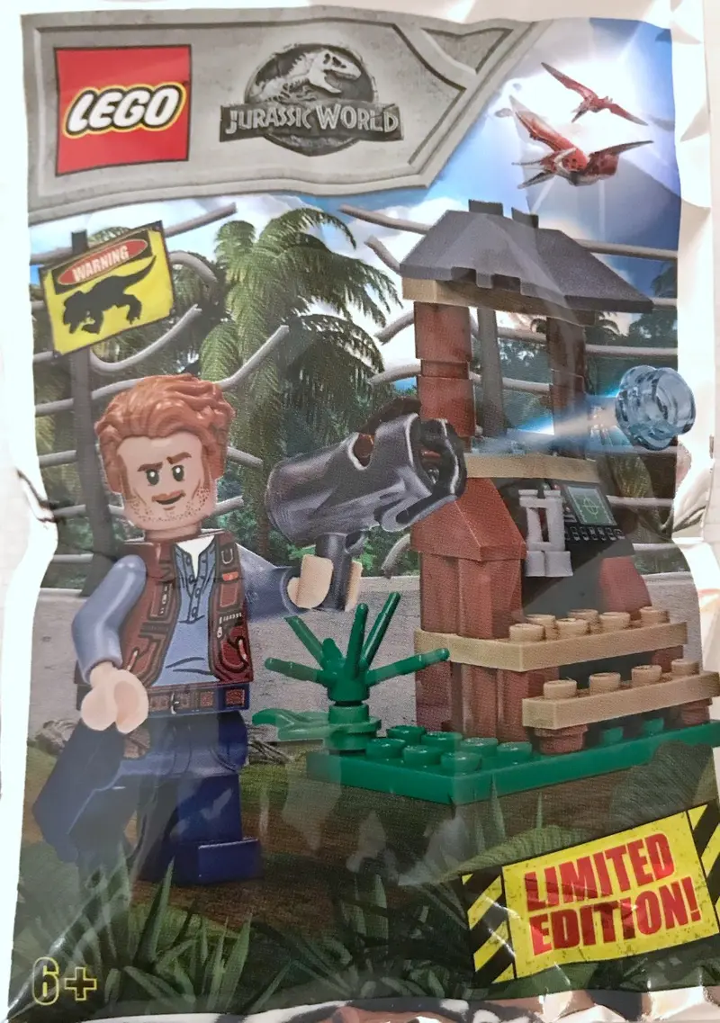 LEGO Jurassic World 121802 Owen and lookout post set