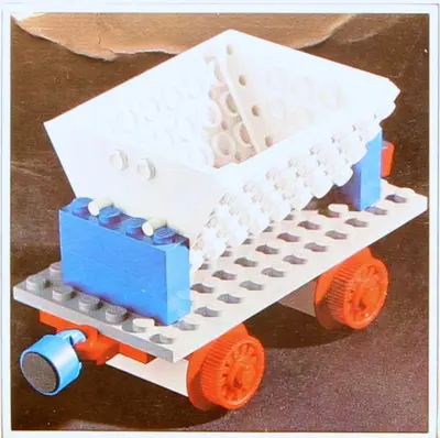 LEGO Trains 125 Tipping Wagon set