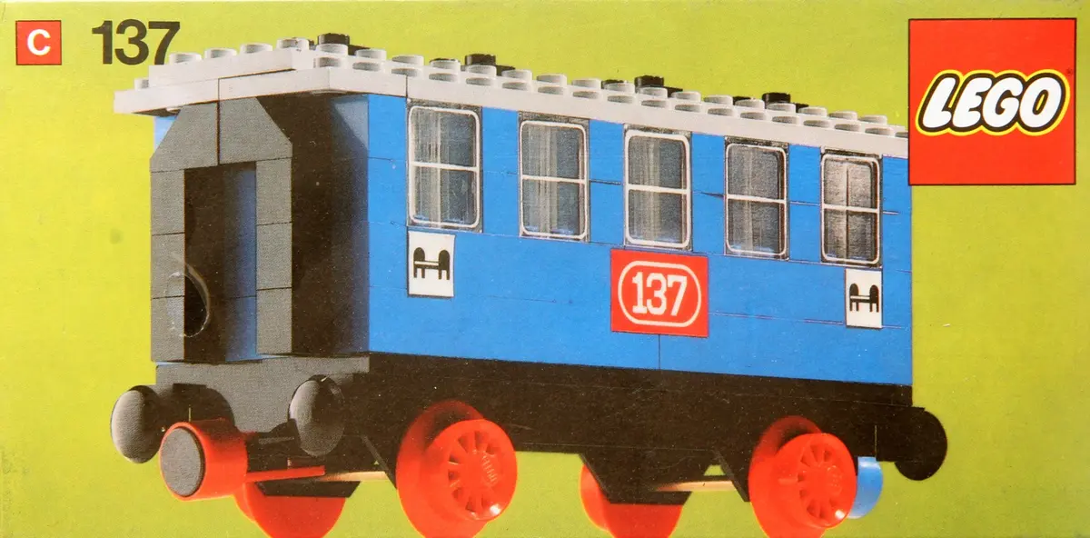 LEGO Trains 137 Passenger Sleeping Car set