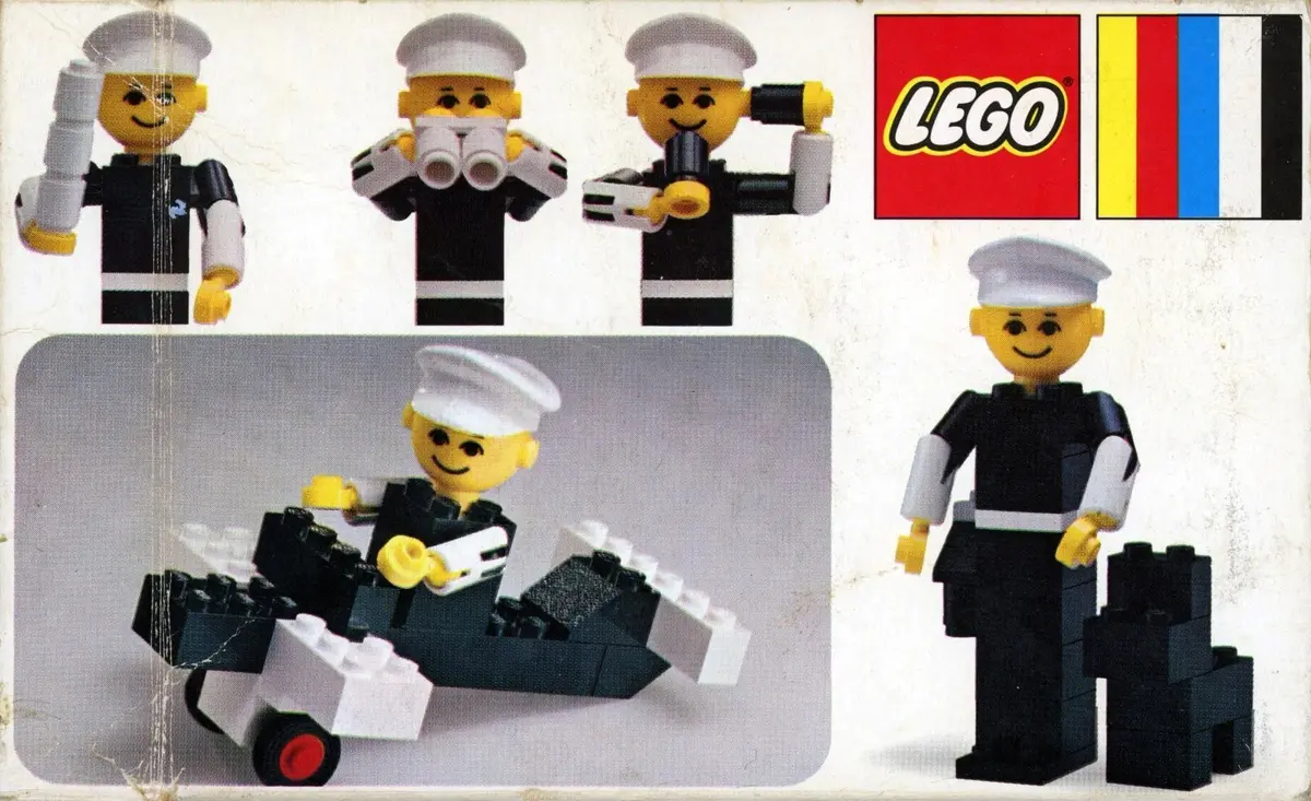 LEGO Building Set with People 192 Policemen set, image 2